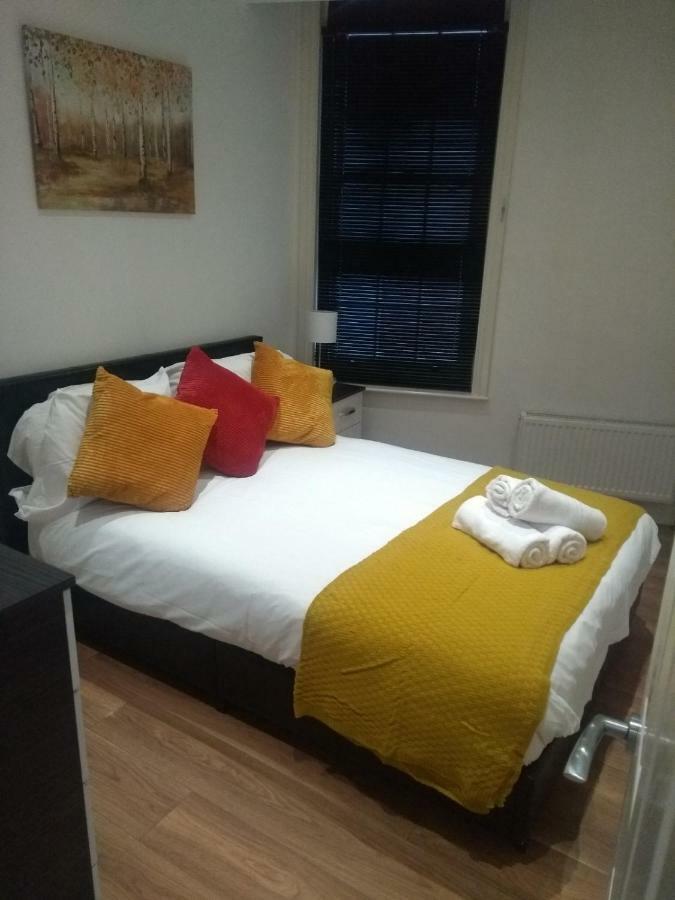 Clifton Apartment Luton  Ngoại thất bức ảnh