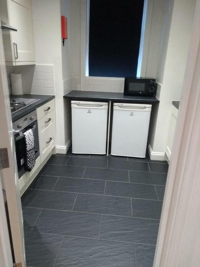 Clifton Apartment Luton  Ngoại thất bức ảnh