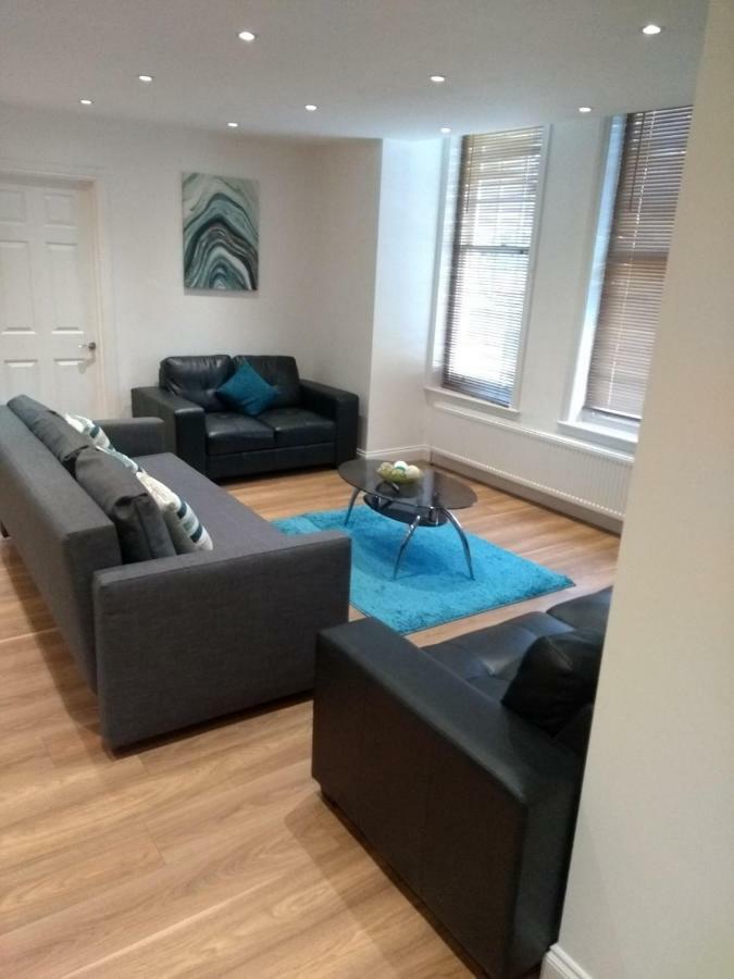 Clifton Apartment Luton  Ngoại thất bức ảnh