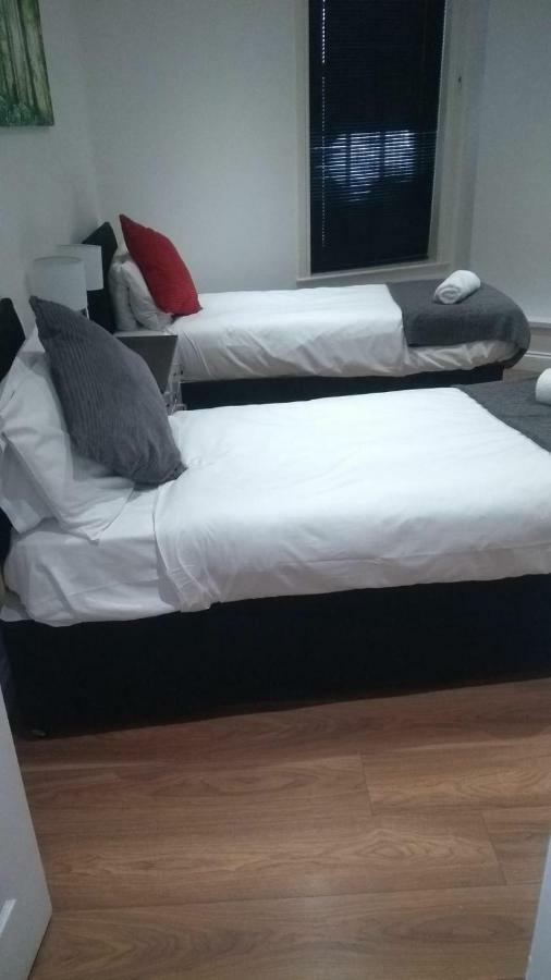 Clifton Apartment Luton  Ngoại thất bức ảnh